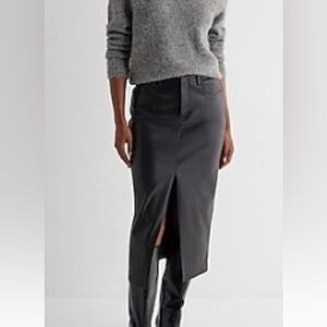 Elegant Black Leather Skirt